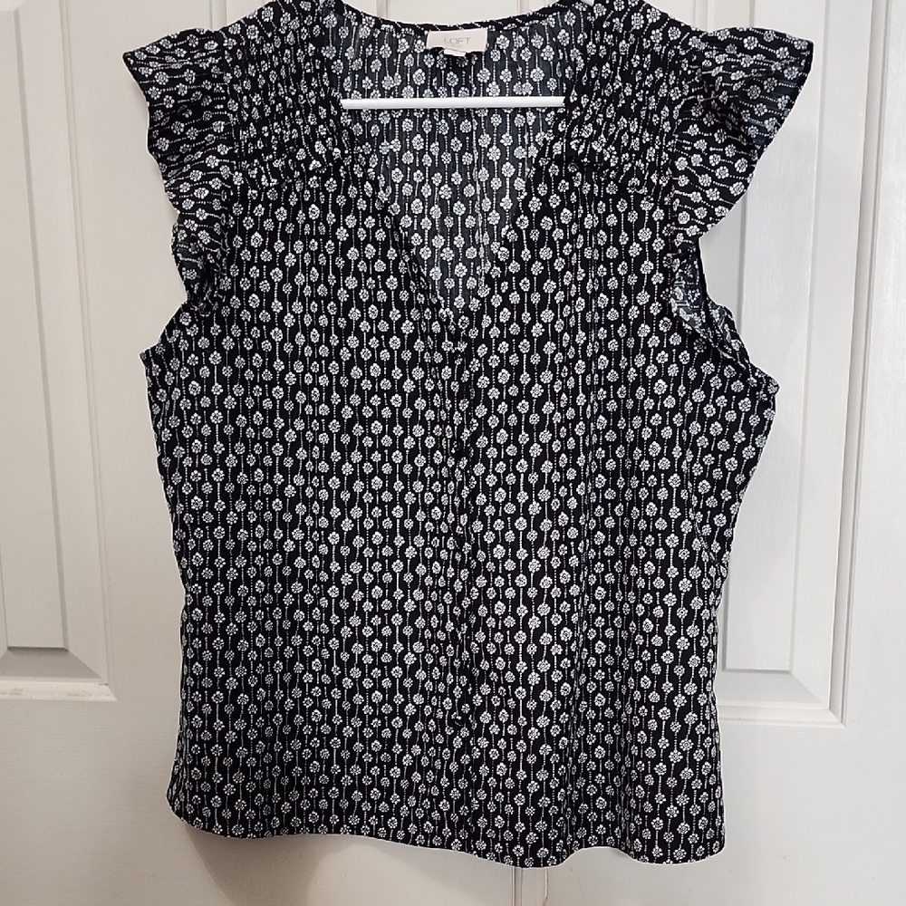 LOFT Black and White Ruffled Buttoned Blouse
